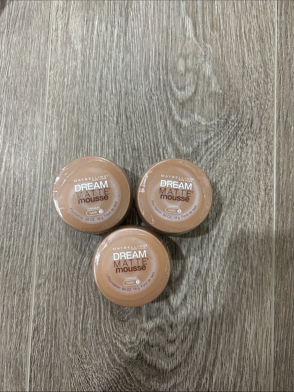 New 3X Maybelline Dream Matte Mousse Foundation - Caramel ( FirmPrice )